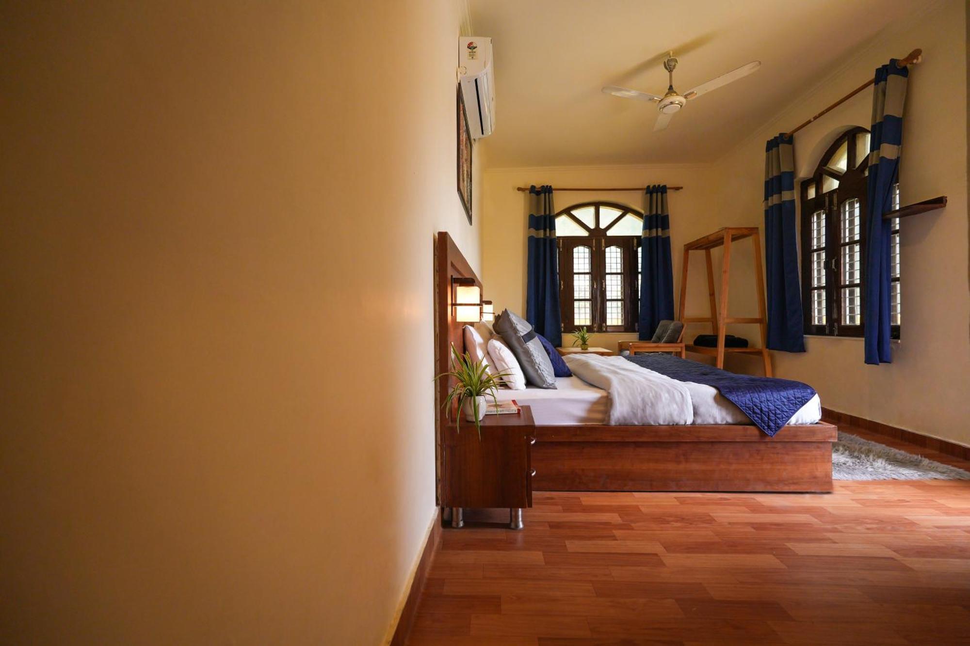 Shalom Backpackers Rishikesh Vandrehjem Eksteriør billede