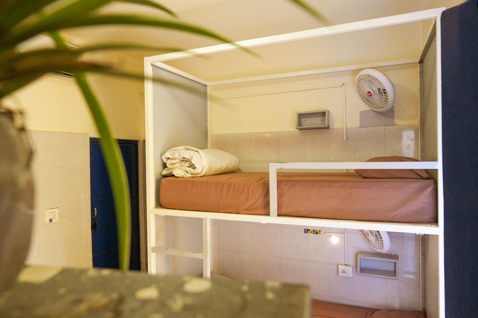 Shalom Backpackers Rishikesh Vandrehjem Eksteriør billede