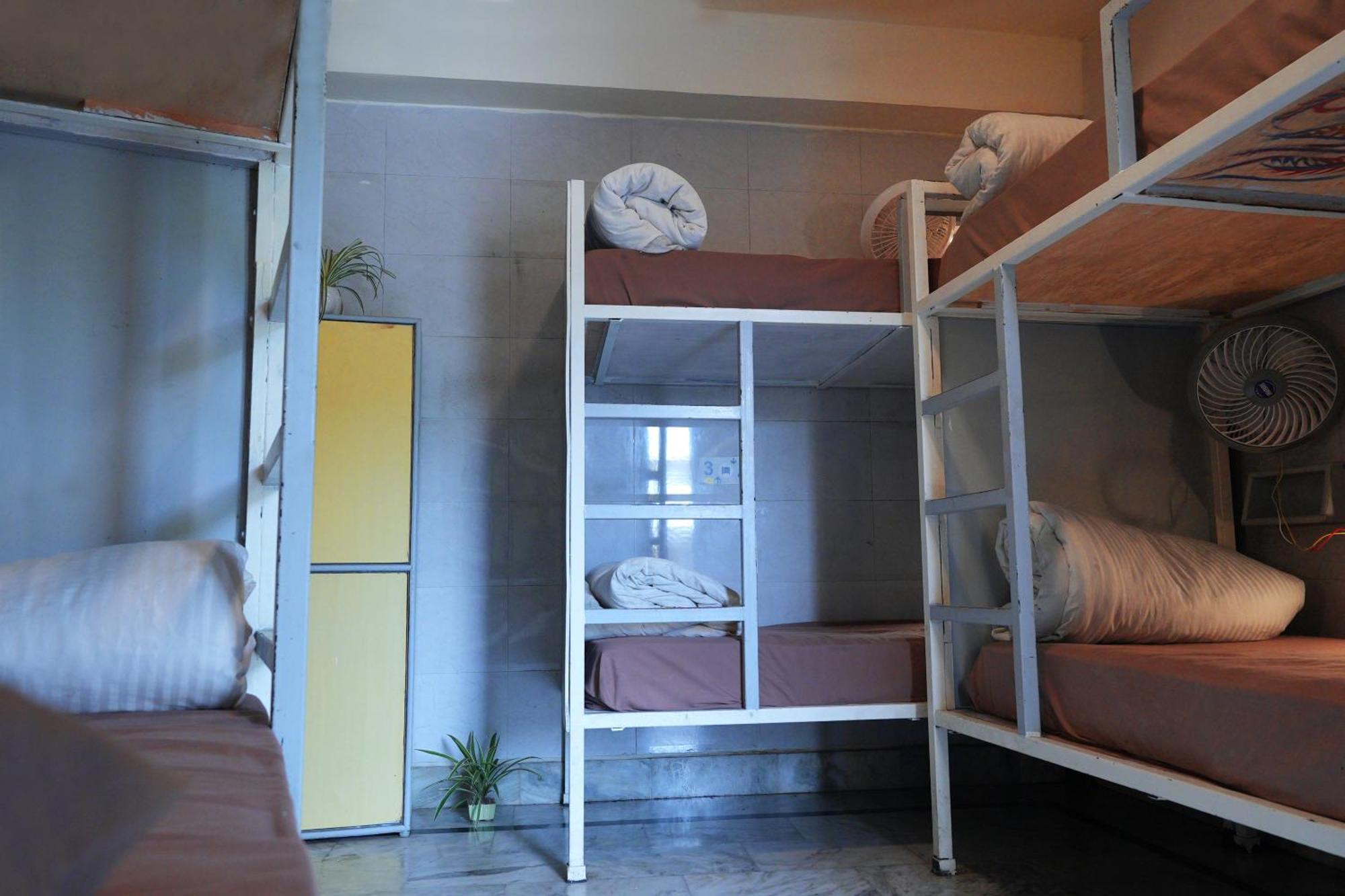 Shalom Backpackers Rishikesh Vandrehjem Eksteriør billede