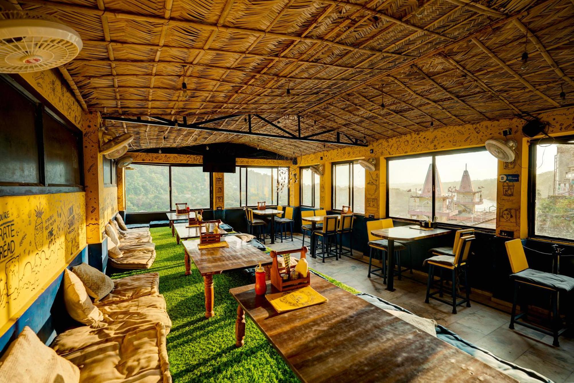 Shalom Backpackers Rishikesh Vandrehjem Eksteriør billede