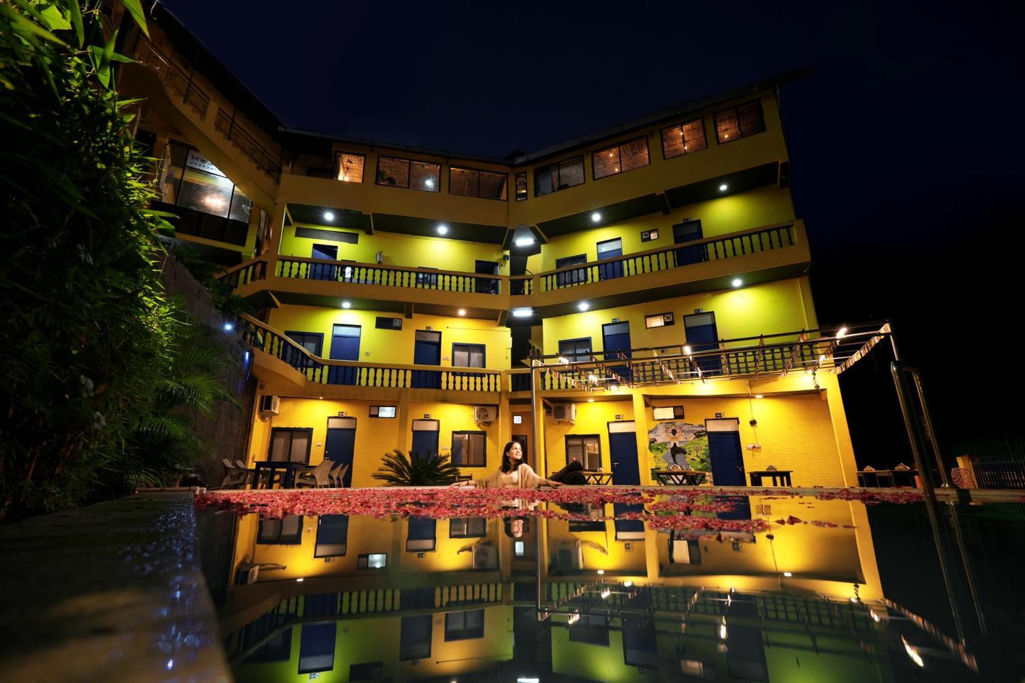 Shalom Backpackers Rishikesh Vandrehjem Eksteriør billede
