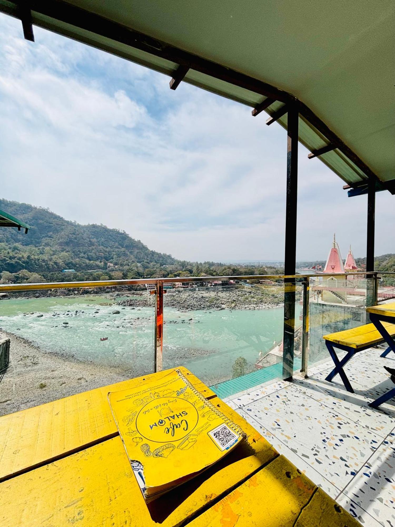 Shalom Backpackers Rishikesh Vandrehjem Eksteriør billede